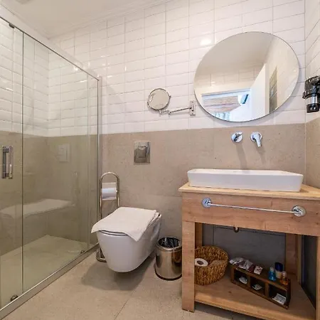 Melisa Boutique & * Kaş